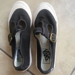 Maryjane vans black size 6